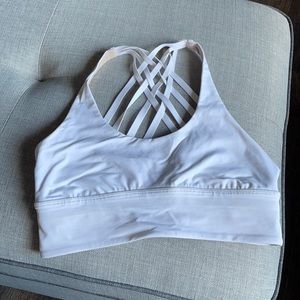 Lululemon Free to Be Sports Bra
